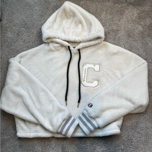 Champion cream plush cropped hoodie 🤍